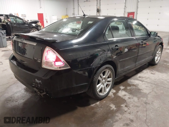 2007 Ford Fusion SEL with VIN 3FAHP02137R193541, listed as a IAAI auction lot 41932030 with 158,809 mi miles. Bid and sale history available at carsss.com. Image 4.