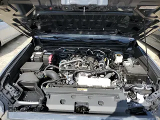 2025 Toyota Tacoma SR with VIN 3TMLB5JNXSM095729, listed as a Copart auction lot 46190185 with 921 mi miles and Salvage Title. Bid and sale history available at DreamBid. Image 11.