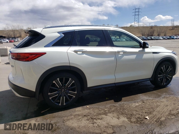 2021 Infiniti QX50 Luxe with VIN 3PCAJ5BB8MF102182, listed as a Copart auction lot 51758835 with 40,582 mi miles and Salvage Title. Bid and sale history available at DreamBid. Image 3.