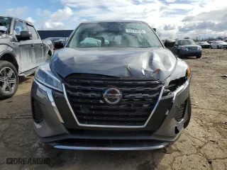 2021 Nissan Kicks S with VIN 3N1CP5BVXML464326, listed as a Copart auction lot 53242815 with 80,184 mi miles and Clean Title. Bid and sale history available at carsss.com. Image 5.