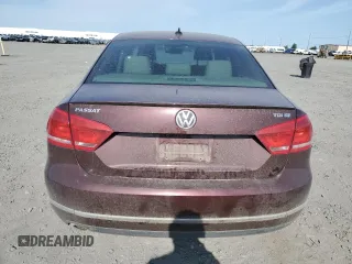 2014 Volkswagen Passat SE with VIN 1VWBN7A32EC088774, listed as a Copart auction lot 60753755 with 124,660 mi miles and Salvage title. Bid and sale history available at DreamBid. Image 6.