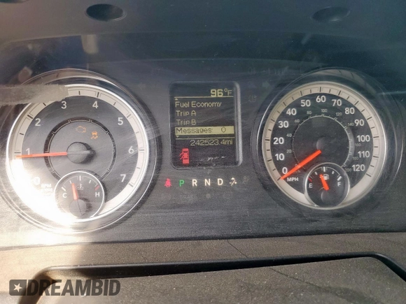 2018 Ram 2500 Tradesman with VIN 3C6TR4CT6JG336062, listed as a Copart auction lot 60298995 with 242,523 mi miles and Clean title. Bid and sale history available at DreamBid. Image 9.
