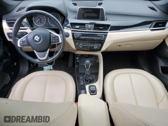 2016 BMW X1 xDrive28i with VIN WBXHT3C33G5E49242, listed as a Copart auction lot 51947625 with 105,538 mi miles and Salvage Title. Bid and sale history available at carsss.com. Image 8.