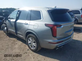 2024 Cadillac XT6 FWD Luxury с VIN 1GYKPAR42RZ723545, выставлен на аукционе IAAI как лот 42395902 с пробегом 13 992 миль миль и . История ставок и продаж доступна на DreamBid. Изображение 3.