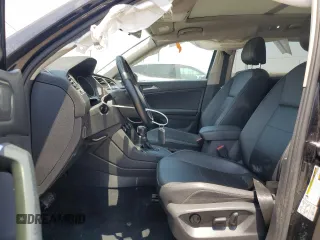 2018 Volkswagen Tiguan SEL with VIN 3VV3B7AX0JM051848, listed as a Copart auction lot 60320655 with 75,141 mi miles and Salvage title. Bid and sale history available at DreamBid. Image 7.