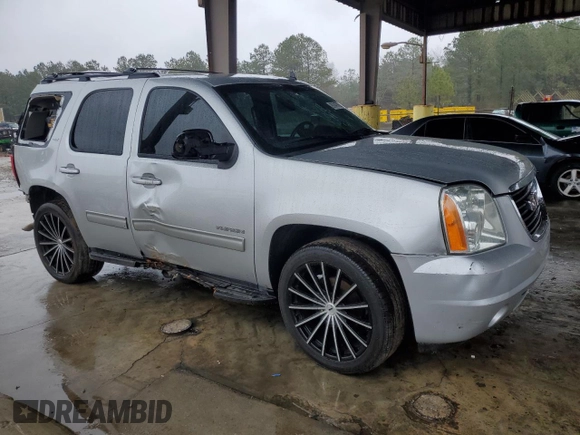2014 GMC Yukon SLT with VIN 1GKS1CE0XER231558, listed as a Copart auction lot 89347705 with 207,511 mi miles and Salvage Title. Bid and sale history available at carsss.com. Image 4.