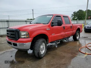2005 Ford F-250 XL z VIN 1FTSW21P95EA89821, wystawiony jako Copart lot #55436085 z przebiegiem 171 313 mil mil oraz Szkoda całkowita • Salvage title. Historia ofert i sprzedaży dostępna na DreamBid. Obrazek 1.
