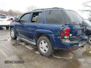 2002 Chevrolet TrailBlazer LTZ with VIN 1GNDT13S422164734, listed as a IAAI auction lot 41815241 with 227,928 mi miles and . Bid and sale history available at DreamBid. Image 3.