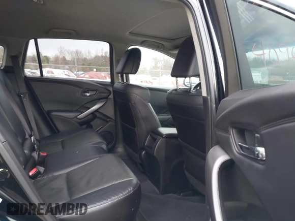 2014 Acura RDX Technology with VIN 5J8TB4H50EL006564, listed as a IAAI auction lot 40945183 with 110,665 mi miles and . Bid and sale history available at DreamBid. Image 8.