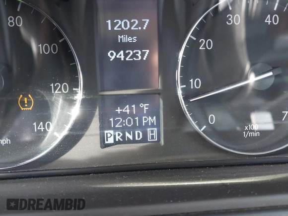 2011 Mercedes-Benz G with VIN WDCYC3HF3BX192779, listed as a IAAI auction lot 41487057 with 94,237 mi miles. Bid and sale history available at carsss.com. Image 15.
