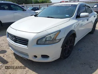 2012 Nissan Maxima S z VIN 1N4AA5AP9CC850910, wystawiony jako IAAI lot #42287722 z przebiegiem 224 468 mil mil oraz . Historia ofert i sprzedaży dostępna na DreamBid. Obrazek 6.