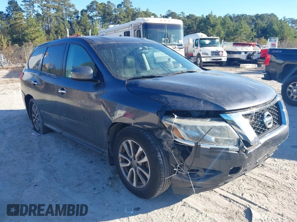 2014 Nissan Pathfinder SV with VIN 5N1AR2MM5EC690851, listed as a IAAI auction lot 41004513 with 167,526 mi miles and . Bid and sale history available at DreamBid. Image 1.