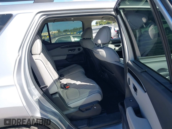 2023 Honda Pilot Elite with VIN 5FNYG1H83PB018826, listed as a IAAI auction lot 41301261 with 23,252 mi miles. Bid and sale history available at carsss.com. Image 8.