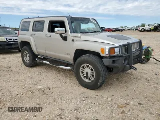 2006 Hummer H3 with VIN 5GTDN136X68177988, listed as a Copart auction lot 79290064 with 247,270 mi miles and Clean Title. Bid and sale history available at carsss.com. Image 4.
