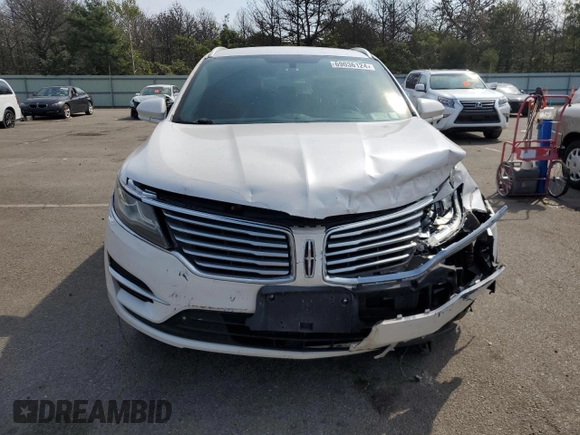 2016 Lincoln MKC Premier with VIN 5LMCJ1D9XGUJ03012, listed as a Copart auction lot 69036124 with 195,281 mi miles and Salvage Title. Bid and sale history available at DreamBid. Image 5.
