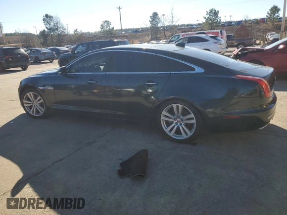 2016 Jaguar XJ Portfolio with VIN SAJWA2G71G8V94388, listed as a Copart auction lot 88039335 with Not provided miles and Clean title. Bid and sale history available at DreamBid. Image 2.