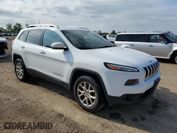 2017 Jeep Cherokee Latitude z VIN 1C4PJMCS6HW571419, wystawiony jako Copart lot #62496135 z przebiegiem 150 691 mil mil oraz Szkoda całkowita • Salvage title. Historia ofert i sprzedaży dostępna na DreamBid. Obrazek 4.