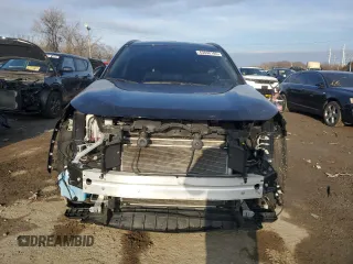 2024 Toyota RAV4 XLE with VIN 2T3P1RFV7RC411361, listed as a Copart auction lot 43698105 with 16,122 mi miles and Salvage Title. Bid and sale history available at DreamBid. Image 5.
