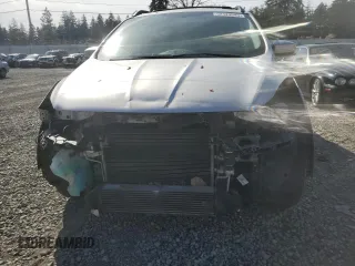 2013 Ford Escape SE z VIN 1FMCU9G9XDUD02545, wystawiony jako Copart lot #52123545 z przebiegiem 137 841 mil mil oraz Szkoda całkowita • Salvage title. Historia ofert i sprzedaży dostępna na DreamBid. Obrazek 5.