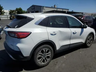2020 Ford Escape SEL with VIN 1FMCU0H69LUA80949, listed as a Copart auction lot 60462985 with 82,144 mi miles and Salvage title. Bid and sale history available at DreamBid. Image 3.