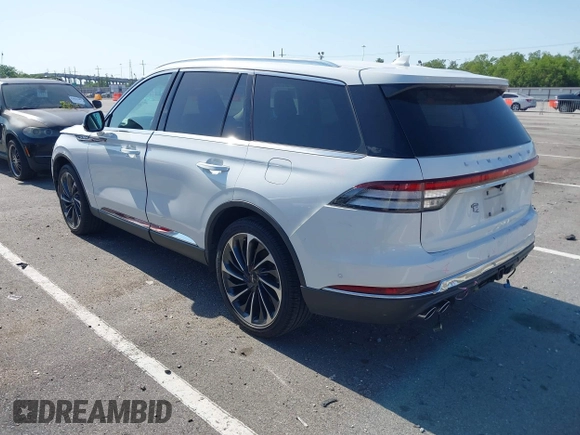 2023 Lincoln Aviator Reserve with VIN 5LM5J7WC8PGL07326, listed as a IAAI auction lot 41995352 with 42,174 mi miles and . Bid and sale history available at DreamBid. Image 3.