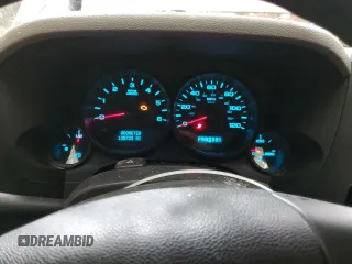2008 Chevrolet Silverado 1500 Work Truck with VIN 1GCEK14X28Z200642, listed as a Copart auction lot 49223605 with 135,733 mi miles and Salvage Title. Bid and sale history available at carsss.com. Image 9.