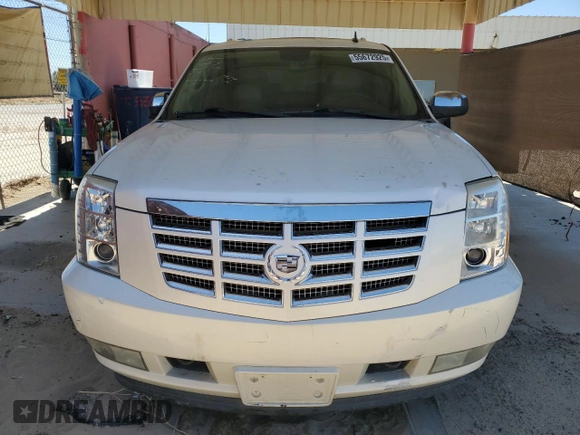 2011 Cadillac Escalade Premium with VIN 1GYS4CEF6BR206864, listed as a Copart auction lot 55672925 with 162,166 mi miles and Clean title. Bid and sale history available at DreamBid. Image 5.
