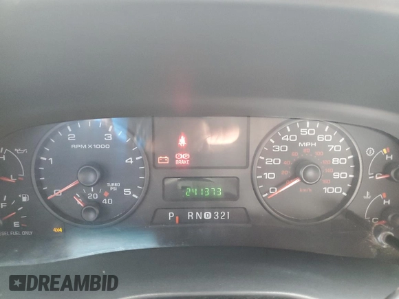 2006 Ford F-250 XL z VIN 1FTSW21P76EB60709, wystawiony jako Copart lot #62276565 z przebiegiem 241 373 mil mil oraz Szkoda całkowita • Salvage title. Historia ofert i sprzedaży dostępna na DreamBid. Obrazek 9.