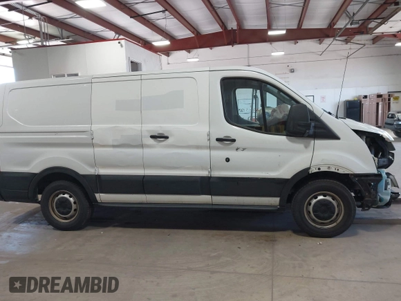 2019 Ford Transit z VIN 1FTYE1ZM5KKB61368, wystawiony jako IAAI lot #42232514 z przebiegiem 65 348 mil mil oraz . Historia ofert i sprzedaży dostępna na DreamBid. Obrazek 12.