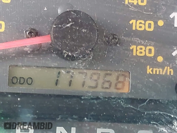 2000 Toyota 4Runner SR5 z VIN JT3HN86R1Y0296588, wystawiony jako IAAI lot #42193276 z przebiegiem 177 968 mil mil oraz . Historia ofert i sprzedaży dostępna na DreamBid. Obrazek 7.