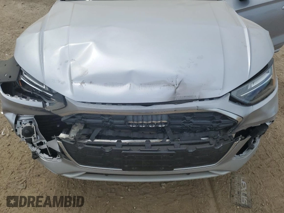 2024 Audi Q5 S line Premium Plus z VIN WA1EABFY9R2028418, wystawiony jako Copart lot #56371775 z przebiegiem 15 104 mil mil oraz Szkoda całkowita • Salvage title. Historia ofert i sprzedaży dostępna na DreamBid. Obrazek 11.