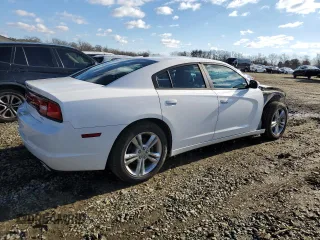 2011 Dodge Charger RT Plus with VIN 2B3CM5CT1BH611059, listed as a Copart auction lot 86921654 with 96,655 mi miles and Salvage Title. Bid and sale history available at carsss.com. Image 3.