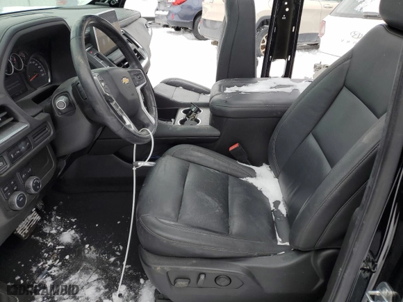 2021 Chevrolet Tahoe LT with VIN 1GNSKNKT5MR415556, listed as a Copart auction lot 44368555 with 31,961 mi miles and Salvage Title. Bid and sale history available at carsss.com. Image 7.