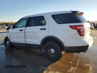 2015 Ford Utility Police Interceptor with VIN 1FM5K8AR7FGB75725, listed as a Copart auction lot 80084754 with 281,718 mi miles and Salvage Title. Bid and sale history available at carsss.com. Image 2.