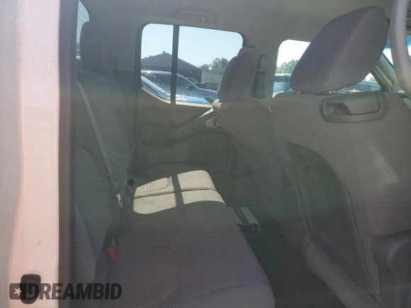 2010 Nissan Frontier SE с VIN 1N6AD0ER9AC432955, выставлен на аукционе Copart как лот 55661535 с пробегом 175 062 миль миль и Списание • Salvage title. История ставок и продаж доступна на DreamBid. Изображение 10.