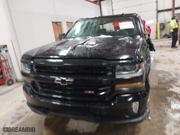 2017 Chevrolet Silverado 1500 LT with VIN 1GCVKREC3HZ183876, listed as a IAAI auction lot 41404639 with 122,367 mi miles. Bid and sale history available at carsss.com. Image 12.