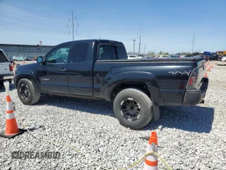 2005 Toyota Tacoma with VIN 5TEUU42N25Z066191, listed as a Copart auction lot 55097255 with 224,784 mi miles and Clean Title. Bid and sale history available at DreamBid. Image 2.