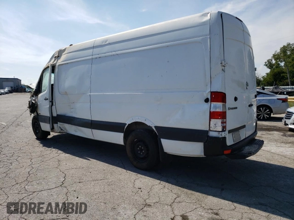 2011 Freightliner Sprinter with VIN WDYPE8CC4B5552423, listed as a Copart auction lot 69059564 with Not Provided miles and Salvage Title. Bid and sale history available at DreamBid. Image 2.
