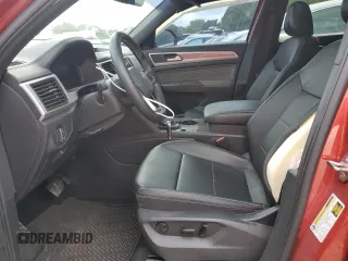 2022 Volkswagen Atlas SE z VIN 1V2JC2CA6NC210327, wystawiony jako Copart lot #56853385 z przebiegiem 96 466 mil mil oraz Nie do naprawy • Non repairable. Historia ofert i sprzedaży dostępna na DreamBid. Obrazek 7.