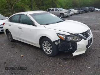 2016 Nissan Altima S with VIN 1N4AL3AP8GC211857, listed as a IAAI auction lot 41977716 with 234,952 mi miles and . Bid and sale history available at DreamBid. Image 1.