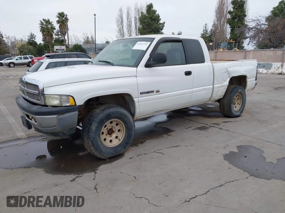 2001 Dodge 1500 with VIN 3B7HF13Z01M555854, listed as a IAAI auction lot 41555752 with 164,111 mi miles and . Bid and sale history available at DreamBid. Image 2.