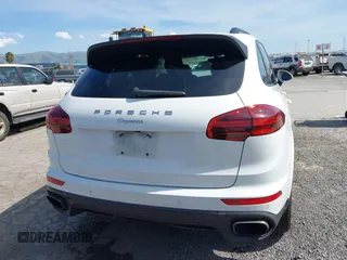 2017 Porsche Cayenne with VIN WP1AA2A28HKA87514, listed as a IAAI auction lot 41883554 with 161,593 mi miles and . Bid and sale history available at DreamBid. Image 17.