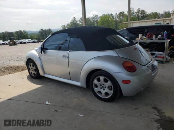 2003 Volkswagen Beetle GLS z VIN 3VWCK21Y33M326199, wystawiony jako Copart lot #54796685 z przebiegiem 142 574 mil mil oraz Szkoda całkowita • Salvage title. Historia ofert i sprzedaży dostępna na DreamBid. Obrazek 2.
