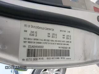 2005 Chrysler 300 with VIN 2C3JA63H05H693522, listed as a IAAI auction lot 41847279 with 162,037 mi miles. Bid and sale history available at carsss.com. Image 9.