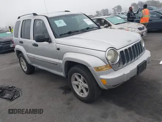 2005 Jeep Liberty Limited with VIN 1J4GK58KX5W704393, listed as a IAAI auction lot 41675508 with 188,403 mi miles. Bid and sale history available at carsss.com. Image 1.