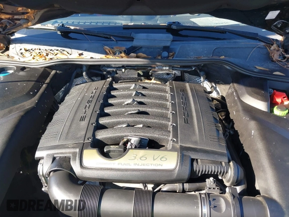 2016 Porsche Cayenne with VIN WP1AA2A21GLA02456, listed as a IAAI auction lot 41309026 with 136,266 mi miles. Bid and sale history available at carsss.com. Image 10.