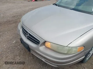 1997 Buick Regal LS with VIN 2G4WB52KXV1450181, listed as a IAAI auction lot 39944702 with 95,861 mi miles. Bid and sale history available at carsss.com. Image 6.