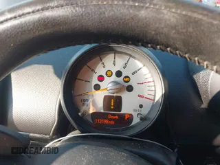 2014 MINI Countryman S с VIN WMWZC3C5XEWP27462, выставлен на аукционе IAAI как лот 42471068 с пробегом 113 198 миль миль и . История ставок и продаж доступна на DreamBid. Изображение 7.