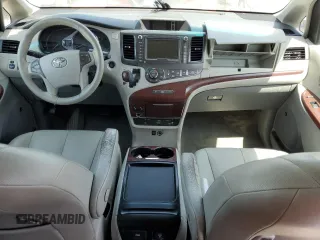 2011 Toyota Sienna XLE AAS with VIN 5TDYK3DCXBS134341, listed as a Copart auction lot 61602705 with 184,959 mi miles and Clean title. Bid and sale history available at DreamBid. Image 8.