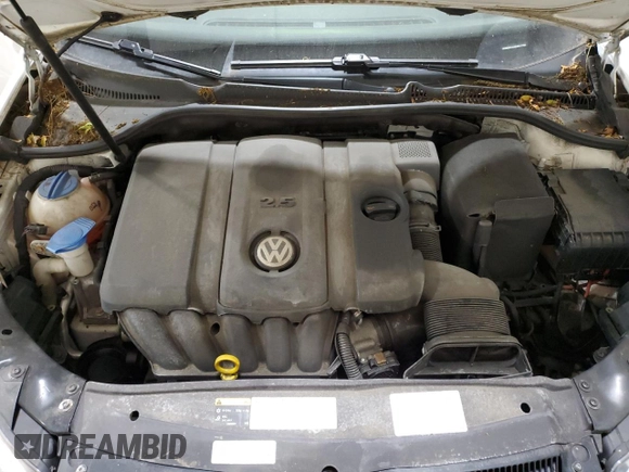 2014 Volkswagen Golf z VIN WVWDB7AJ5EW011768, wystawiony jako Copart lot #60351135 z przebiegiem 75 185 mil mil oraz Szkoda całkowita • Salvage title. Historia ofert i sprzedaży dostępna na DreamBid. Obrazek 11.